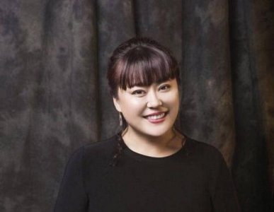 ​李菁菁个人资料简介，于谦家世显赫(郭德纲于谦李菁妹妹)