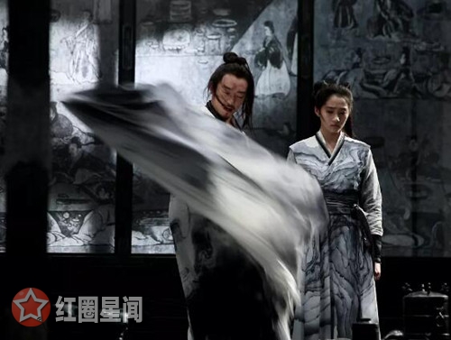 影讲了什么 张艺谋携邓超孙俪一雪前耻