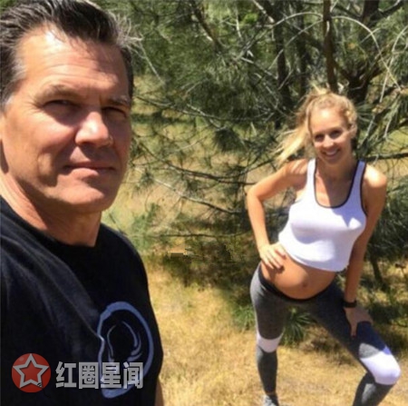 灭霸妻子怀孕三度当爹 遭网友调侃计划生育失败