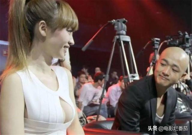为什么柳岩人气下滑（面对非议从低头到昂首）(10)