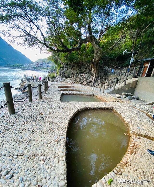 怒江州旅游景点排名前十（到云南怒江旅游必去的11大景点）(21)