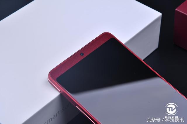 坚果pro2白色测评（披着颜值的千元性能霸王）(9)