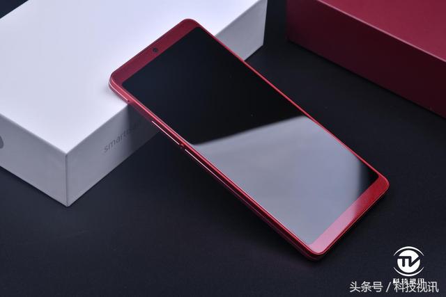 坚果pro2白色测评（披着颜值的千元性能霸王）(8)