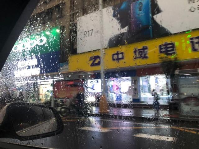 华强北卖手机的小王子（华强北的二手手机财富传说）(10)