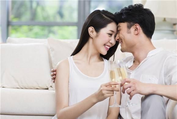 愚人节怎么恶搞，愚人节情侣恶搞分手句子有哪些？图7