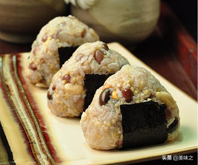 好吃又美味的饭团做法与步骤（营养美味饭团的16种做法）(13)