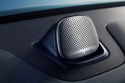 ​华为智能音箱翻新机（HUAWEISOUND赋能AITO问界M5音响系统如何）