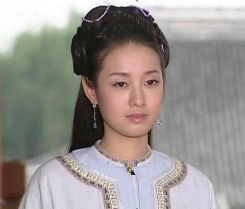 铁齿铜牙纪晓岚第一漂亮女神（铁齿铜牙纪晓岚中的女星们现在发展状况如何）(12)