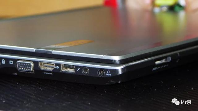 老款笔记本换cpu（技术牛人一步一步教你给8年前的笔记本换CPU）(4)