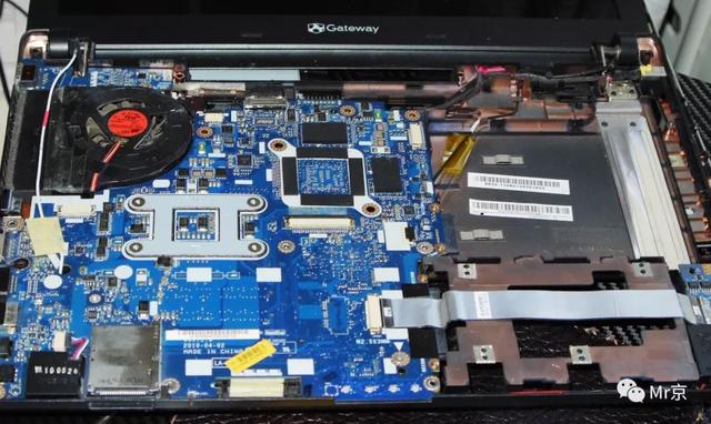 老款笔记本换cpu（技术牛人一步一步教你给8年前的笔记本换CPU）(9)