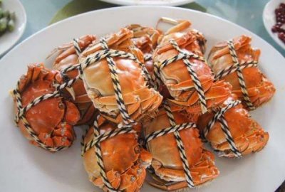 ​中秋节吃什么传统食物,中秋节除了吃月饼还吃些什么