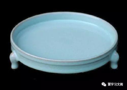 台北故宫馆藏21件汝瓷大赏（是汝窑瓷的颜色）(18)
