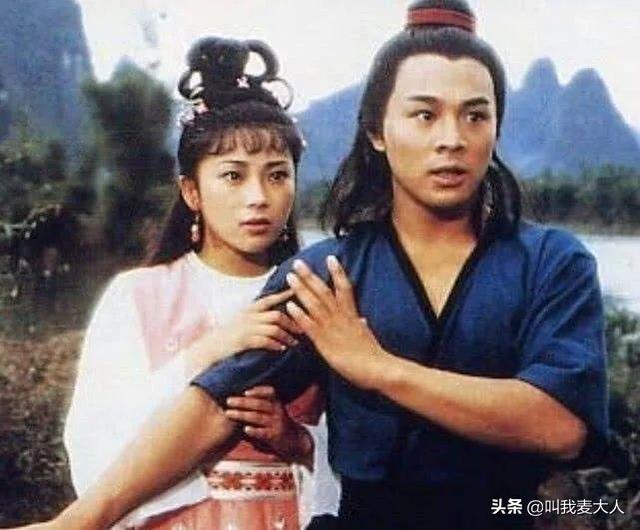 利智和李连杰最近近况（李连杰和59岁前妻黄秋燕拍合照）(10)