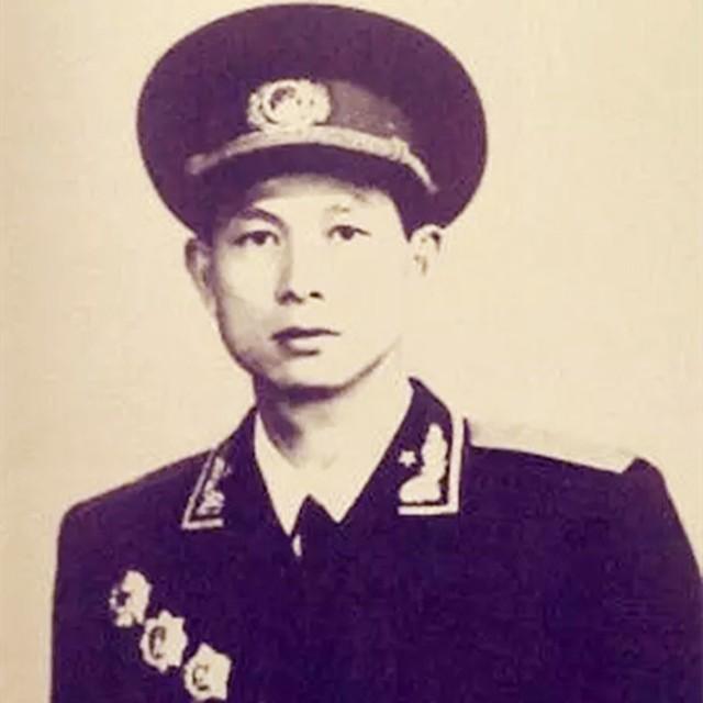 真正的开国将帅（1955年授衔的1048名开国将帅）(14)