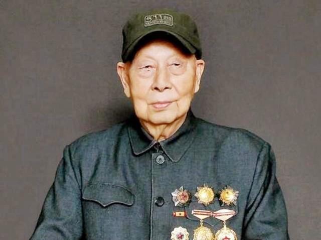 真正的开国将帅（1955年授衔的1048名开国将帅）(24)