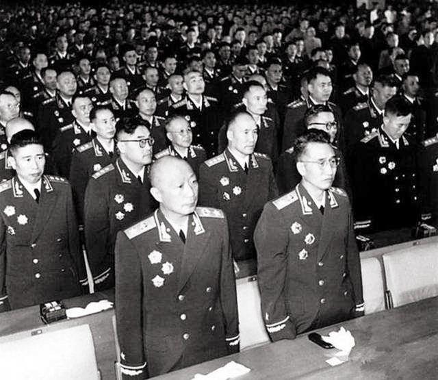 真正的开国将帅（1955年授衔的1048名开国将帅）(1)
