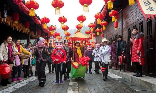 鹤峰县美食，我有一个梦想：自驾游遍全国。你愿意向我推荐你家乡的美景美食和生动有趣的习俗吗？图26
