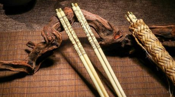竹筷子发霉怎么处理,竹筷子发霉有毒吗?怎么处理图3