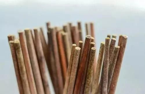 筷子有点发霉怎么洗才干净