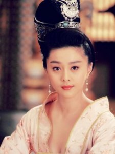 ​杨贵妃人好,历史上杨贵妃是个好女人吗
