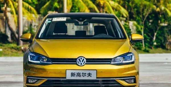女生开高尔夫怎么样,女生开高尔夫家庭条件图4