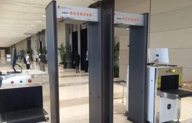 化妆品可以过安检吗，携带化妆品可以过安检吗？图4