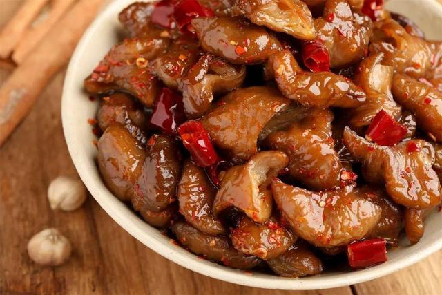 成都80年代老串串（吃不完的成都美食）(2)