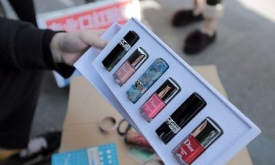 ​地铁可以带几瓶指甲油,8瓶甲油胶能过安检吗高铁