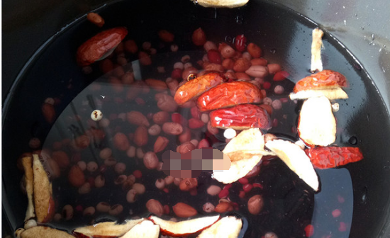 没泡的黑米煮多久能烂,红豆黑米煮多久才能熟图9