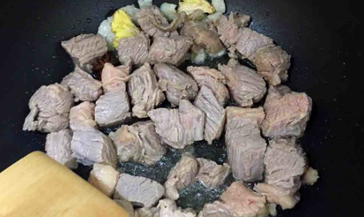 番茄牛腩的做法,西红柿牛腩怎么做好吃又简单图4