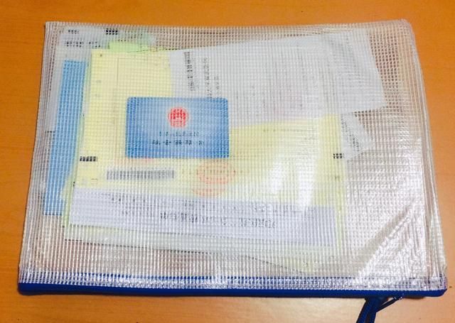 袋鼠袋子里有粪便怎么办，袋鼠的袋子里装什么？袋鼠的袋子里除了装小袋？图4