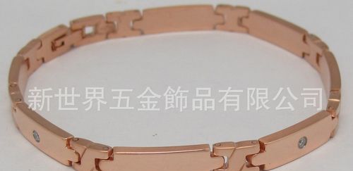 钛钢戒指是什么颜色