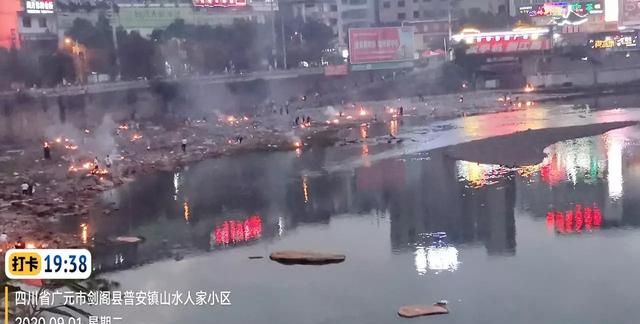 什么叫中元节，农历七月十四为什么叫中元节？又有哪些传统风俗呢？图5