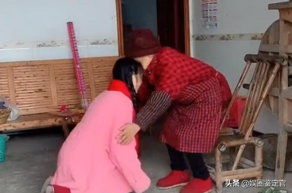 “卖惨网红”黄琴：多次撒谎频繁打脸，年迈奶奶成圈粉工具人？