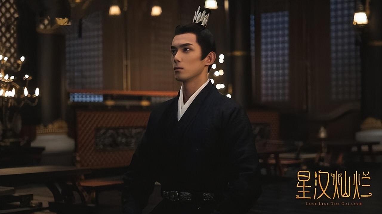 吴磊个人资料简介及年龄（娱乐圈马技最好的吴磊：别人十多岁演校园剧，他却在单手降烈马）