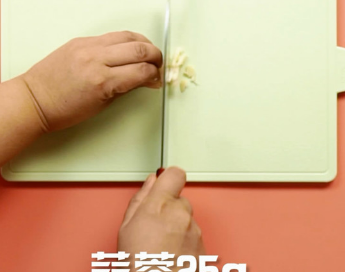 秋葵有黑点了还能吃吗,秋葵表面有点发黑了还能吃图3