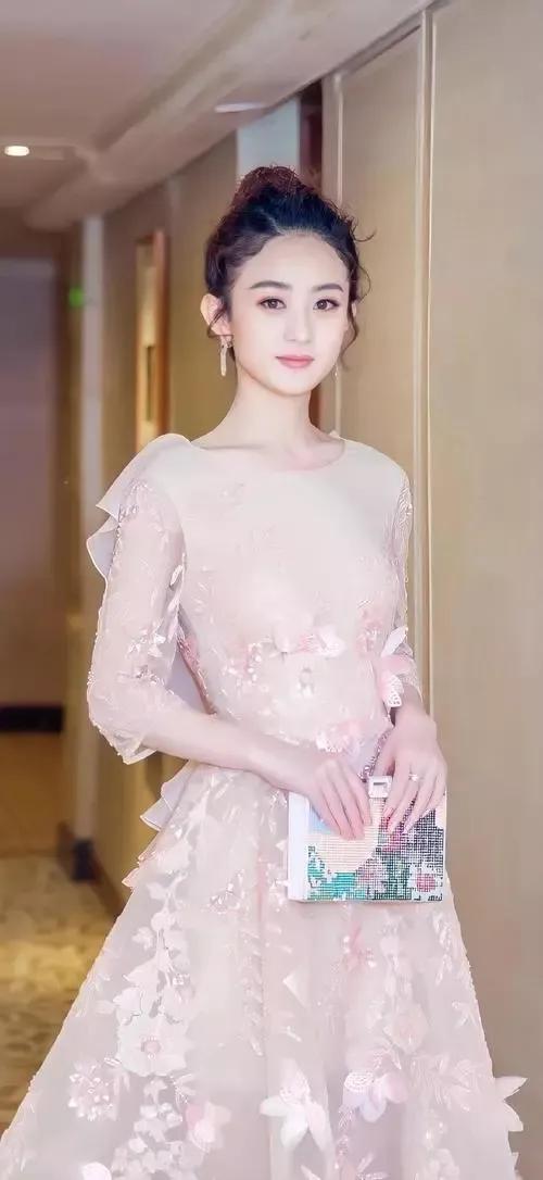 我眼中的当红女星____赵丽颖，我搜集了有关赵丽颖所有的视频资料
