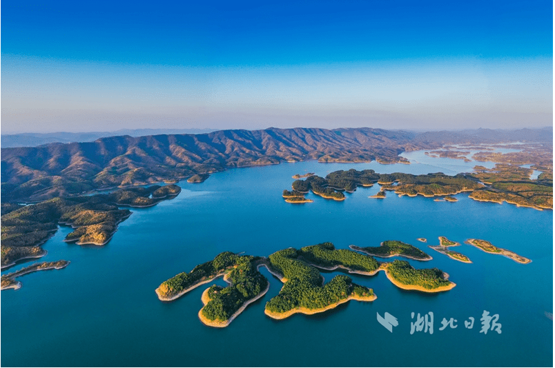 咸安和赤壁哪个好(赤壁和咸安哪个发展的好)