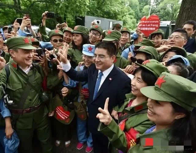中国“首善”陈光标开了直播分享生活，这些年他都干什么去了？