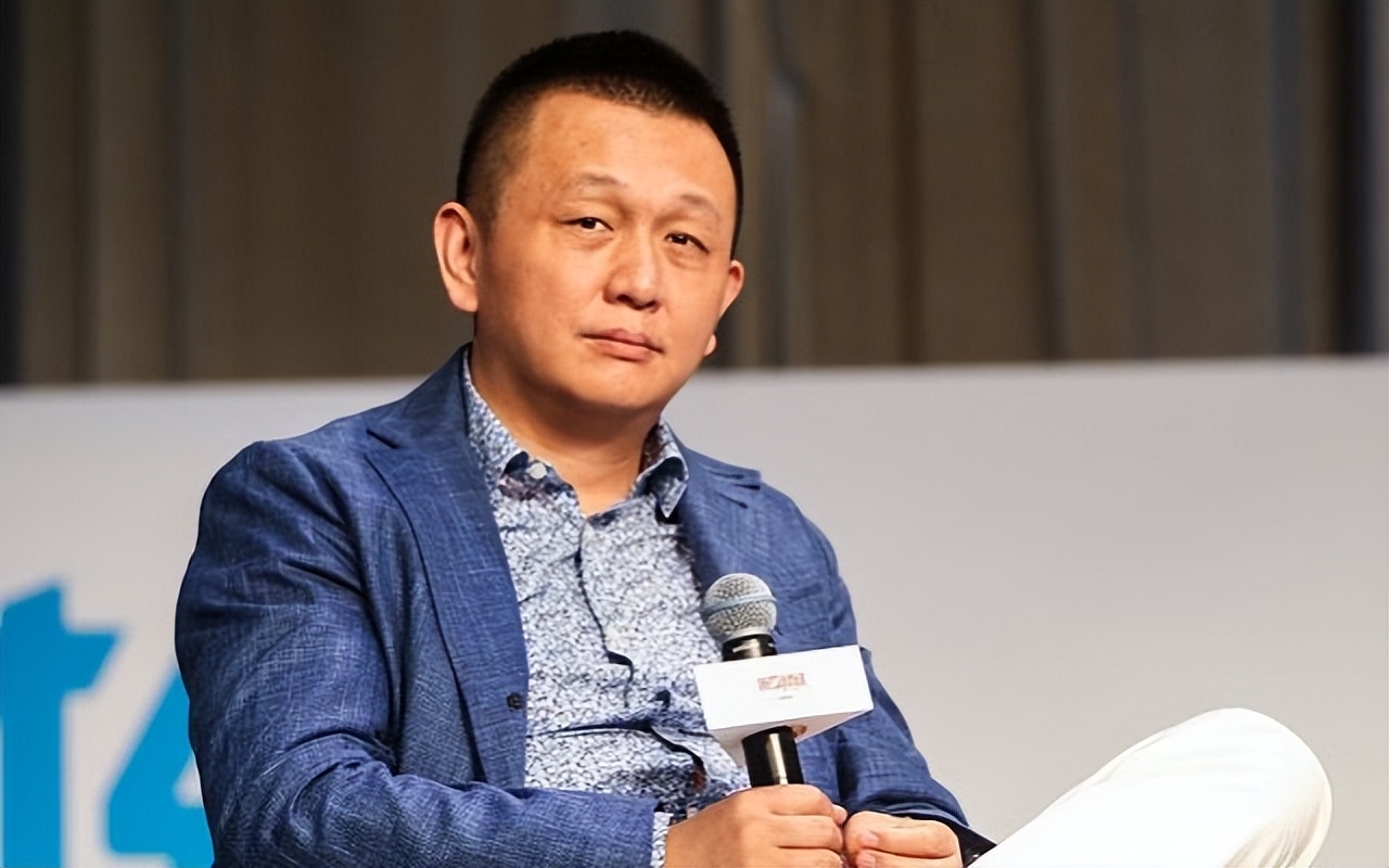 上海大佬张旭豪：33岁将公司卖给马云，套现665亿，如今再创传奇