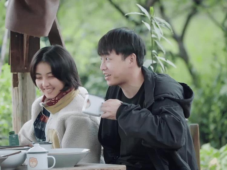 《向往的生活5》之中，彭昱畅和张子枫已经没有以前那么亲密了