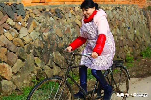 摆拍啥意思啊（摆拍是什么意思）