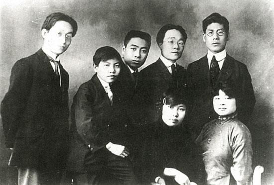 活到老学到老出自哪里(活到老学到老后半句是啥)