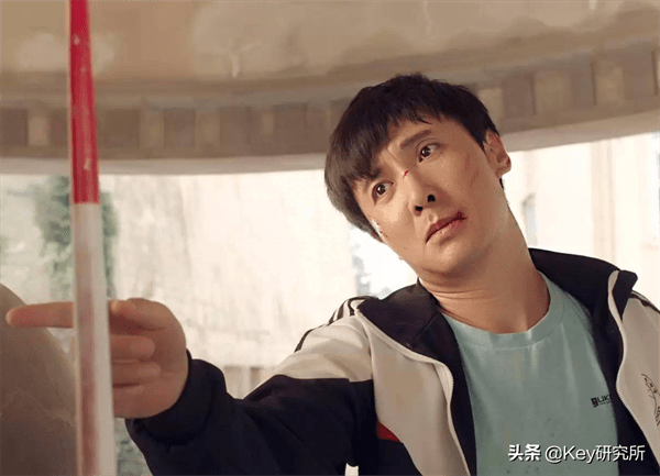 男人撒娇说明什么心理(一个男人冲你撒娇说明什么)