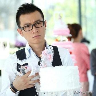 男人撒娇说明什么心理(一个男人冲你撒娇说明什么)