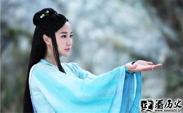 玉无心的母亲素因剧照