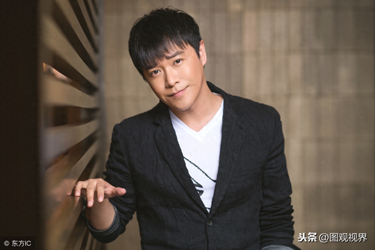 中国10位姓陈的70后男明星一览，最喜欢陈坤和陈奕迅这两位