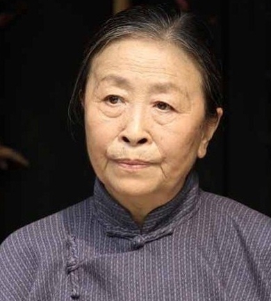80岁丑娘张少华和女儿苏岩，女婿竟然是当年TVB最红艺人