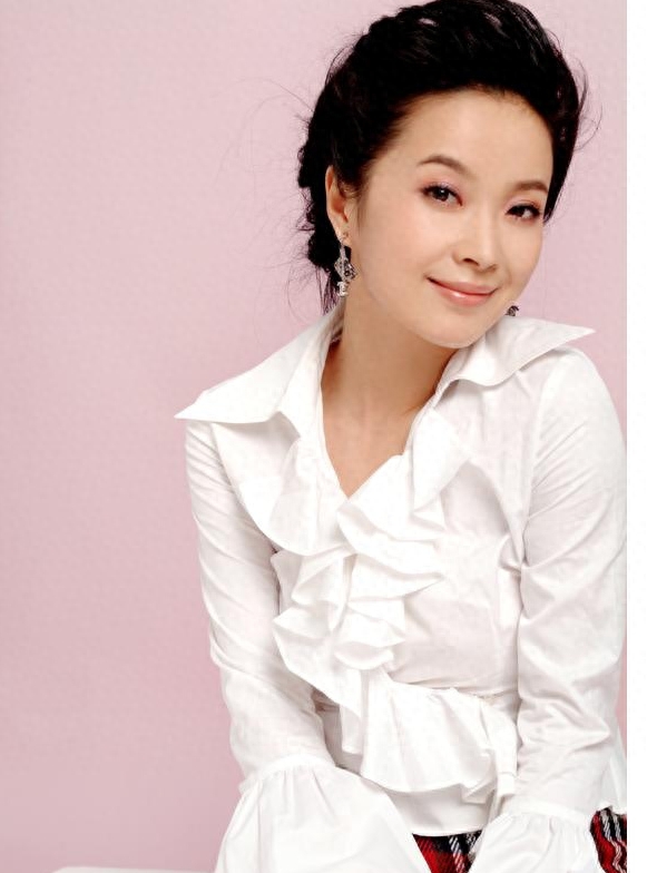 80岁丑娘张少华和女儿苏岩，女婿竟然是当年TVB最红艺人