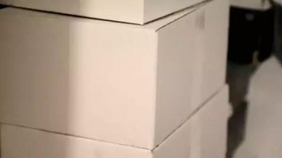 ​红酒为什么用木盒装呢(6bottles红酒木盒装价格)
